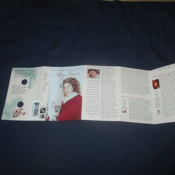 Amy Grant - Home for Christmas on cassette (A & M Records, 1992) - Picture 3 of 4